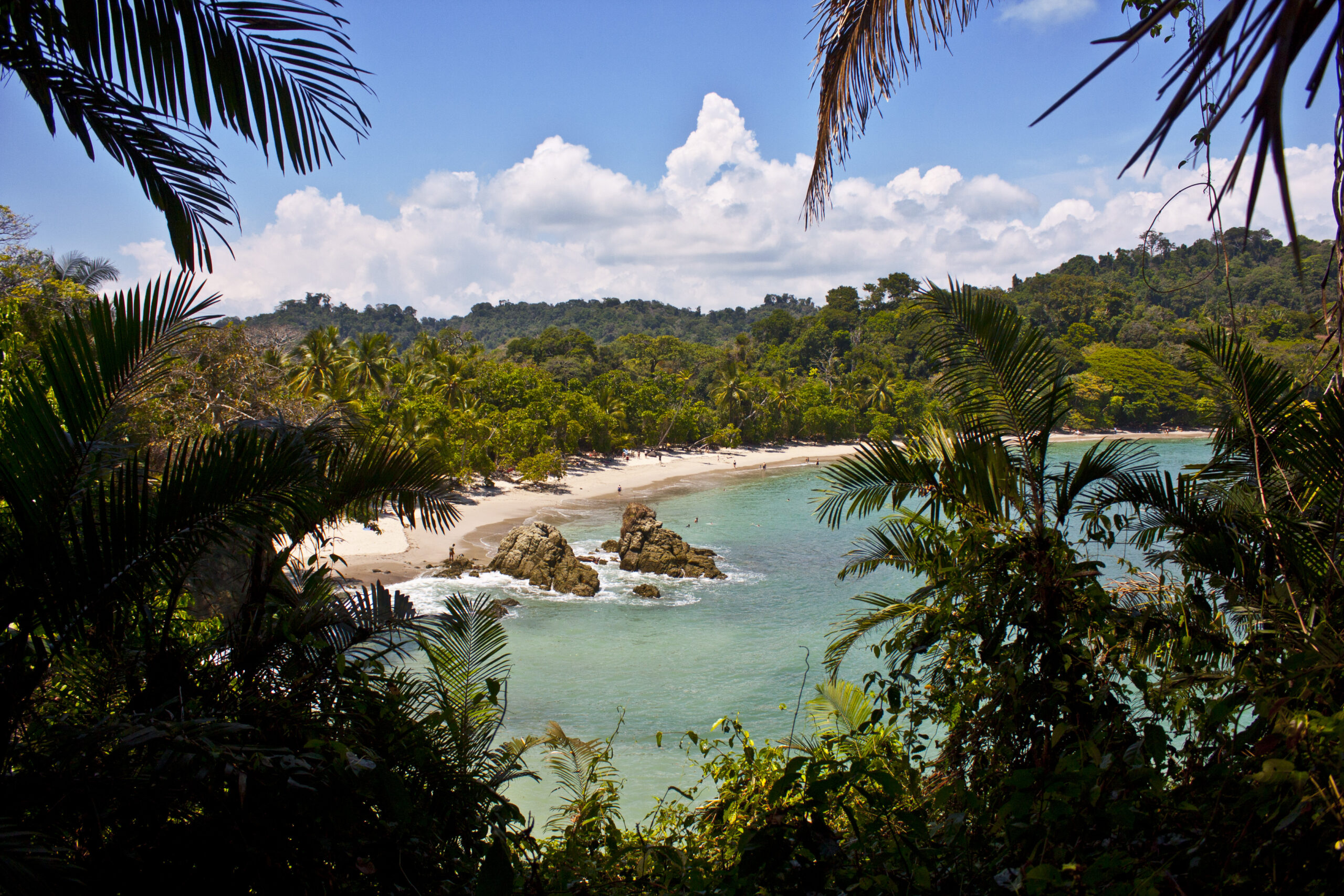 Manuel Antonio beachfront vacation spot